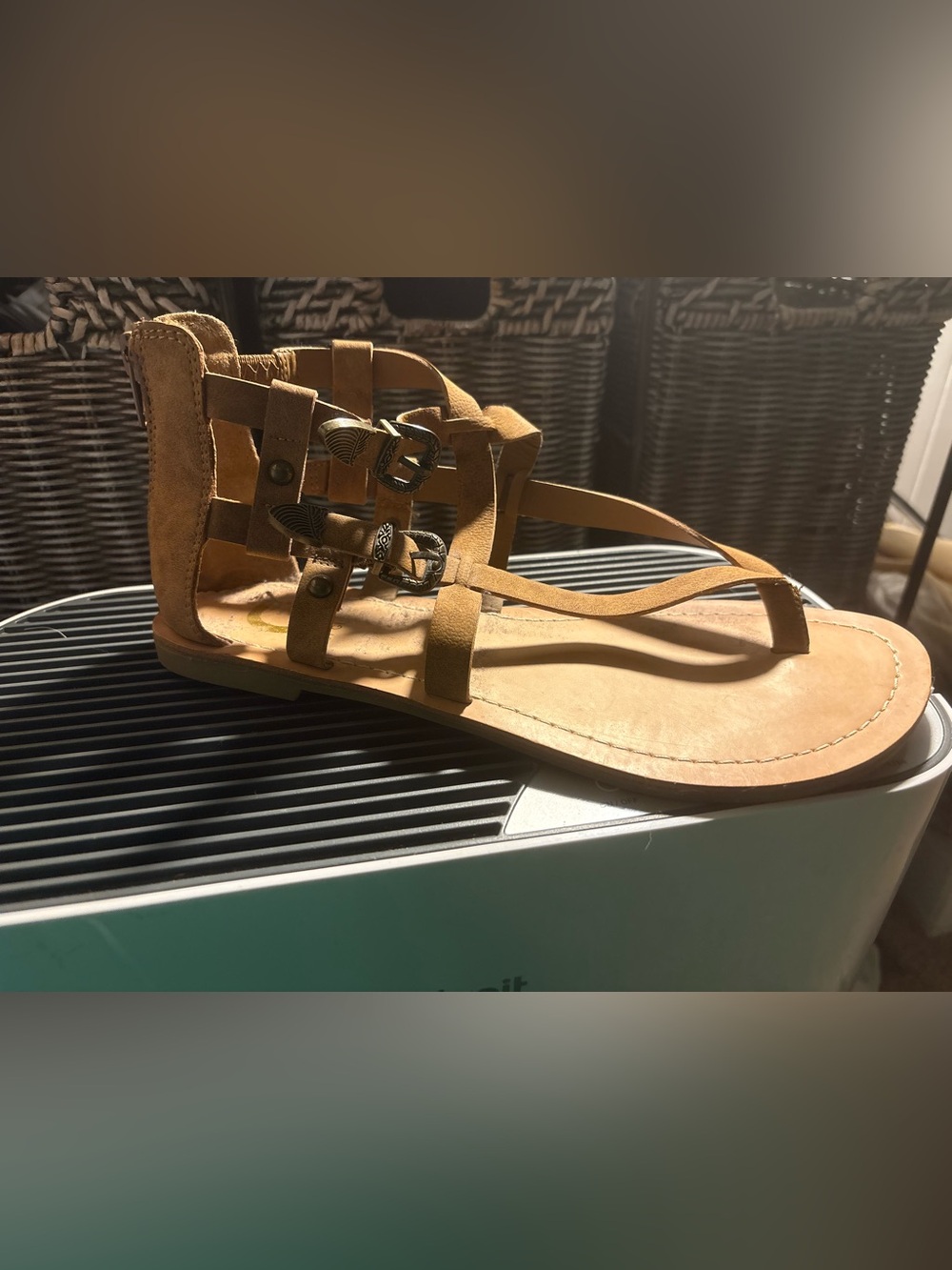 G - GLADIATOR Flat Strappy Sandals